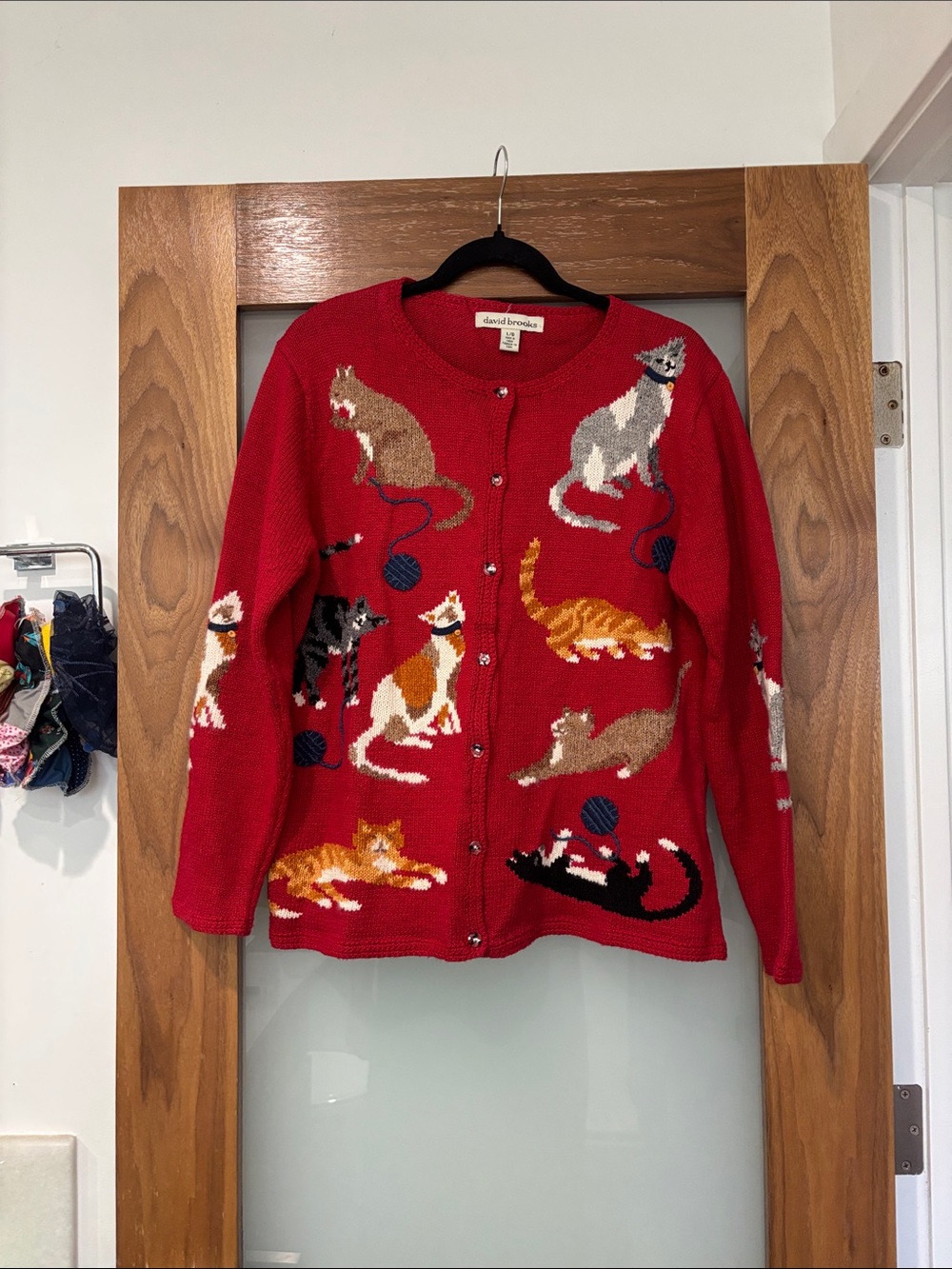 david brooks Red Cat Motif Button Cardigan